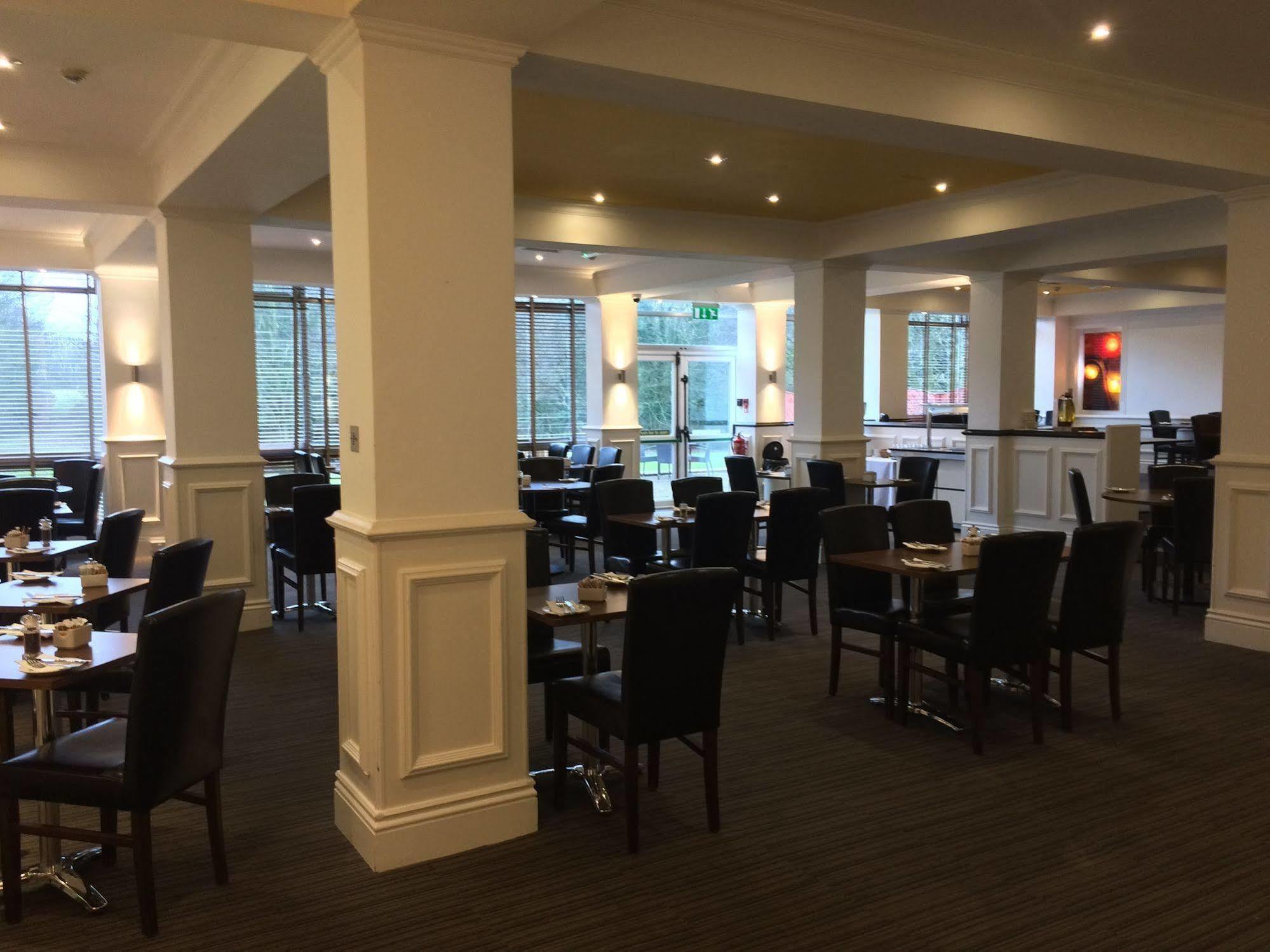 Yorkshire Gateway Hotel South Milford Экстерьер фото