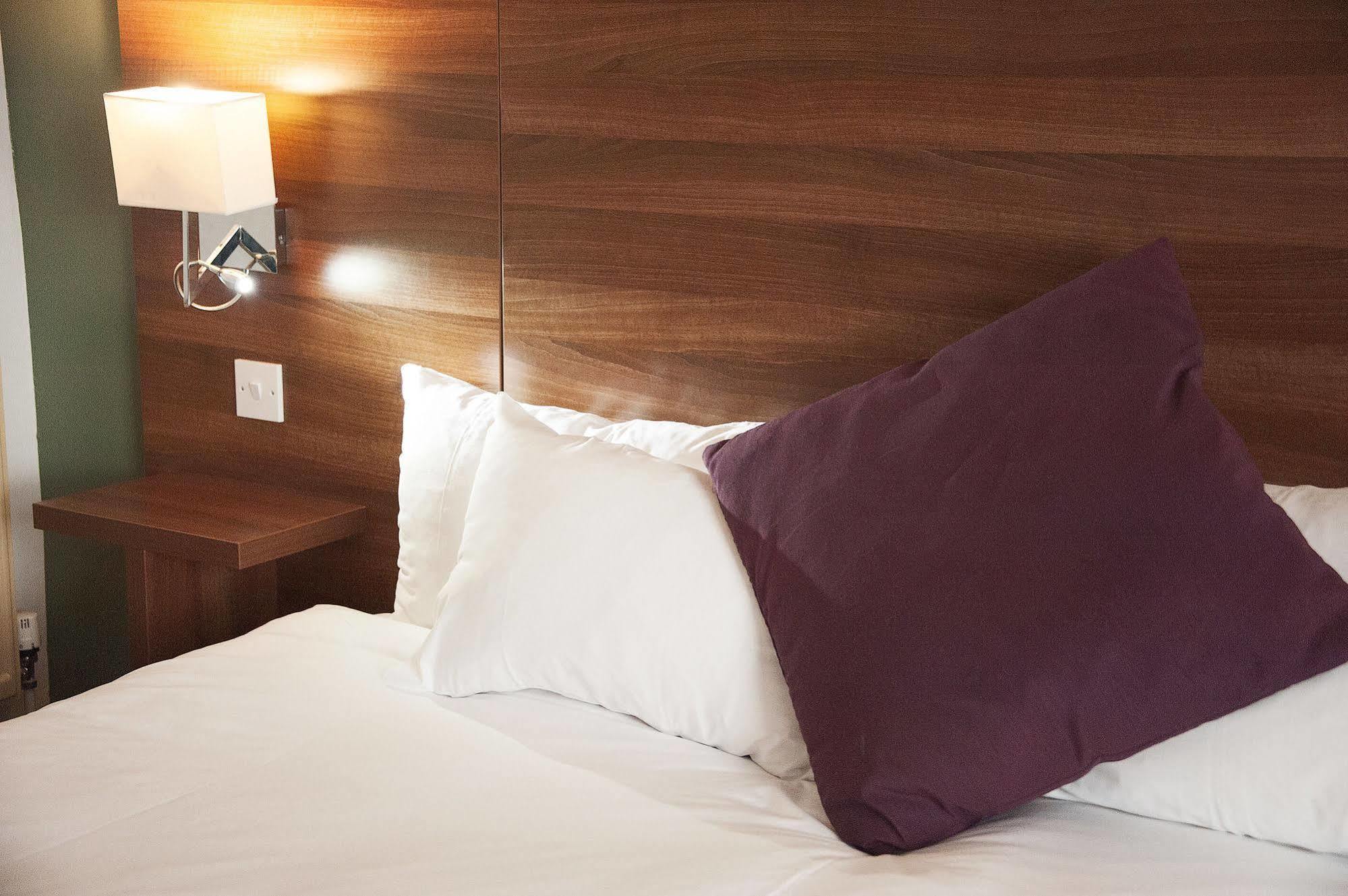 Yorkshire Gateway Hotel South Milford Экстерьер фото