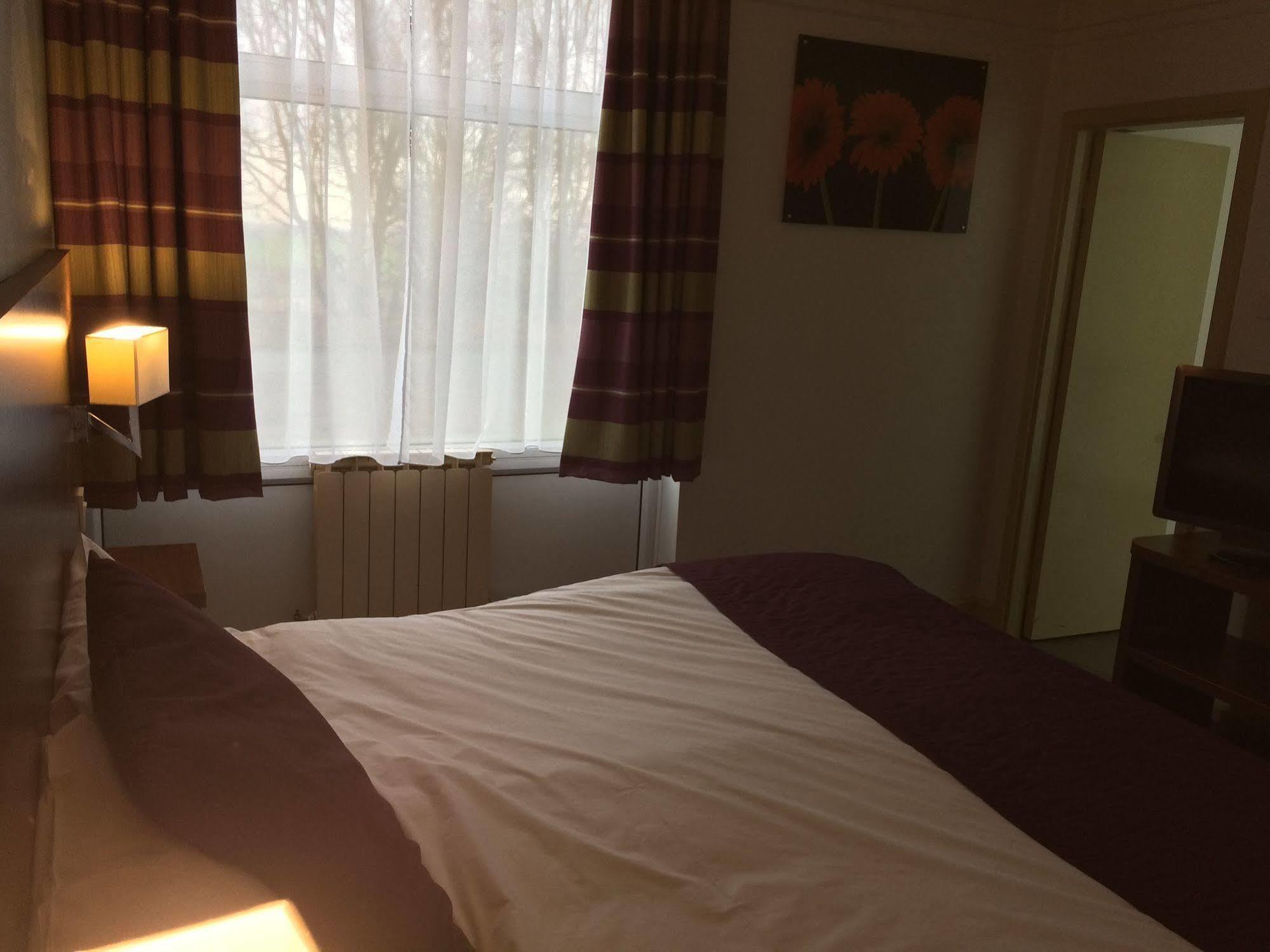 Yorkshire Gateway Hotel South Milford Экстерьер фото