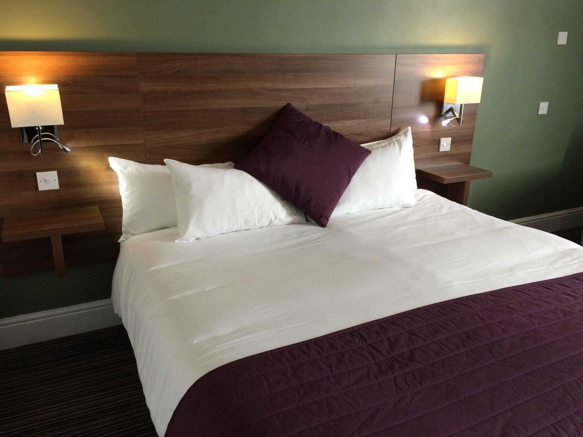 Yorkshire Gateway Hotel South Milford Экстерьер фото