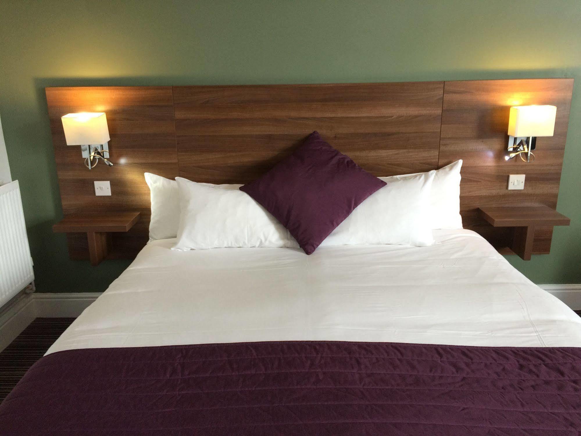 Yorkshire Gateway Hotel South Milford Экстерьер фото