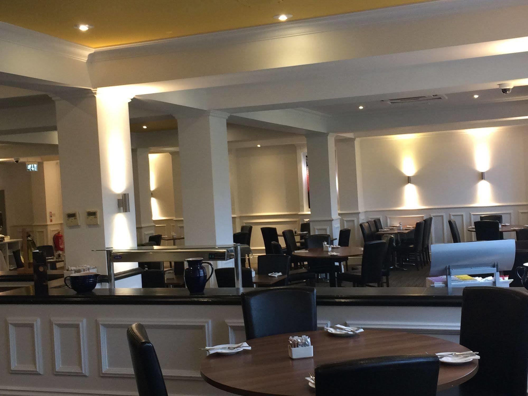 Yorkshire Gateway Hotel South Milford Экстерьер фото