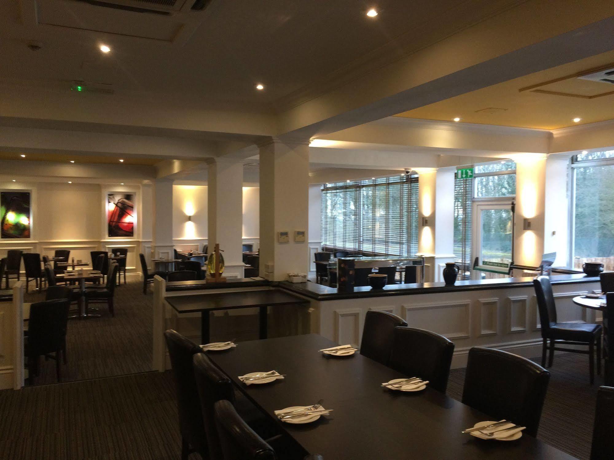 Yorkshire Gateway Hotel South Milford Экстерьер фото