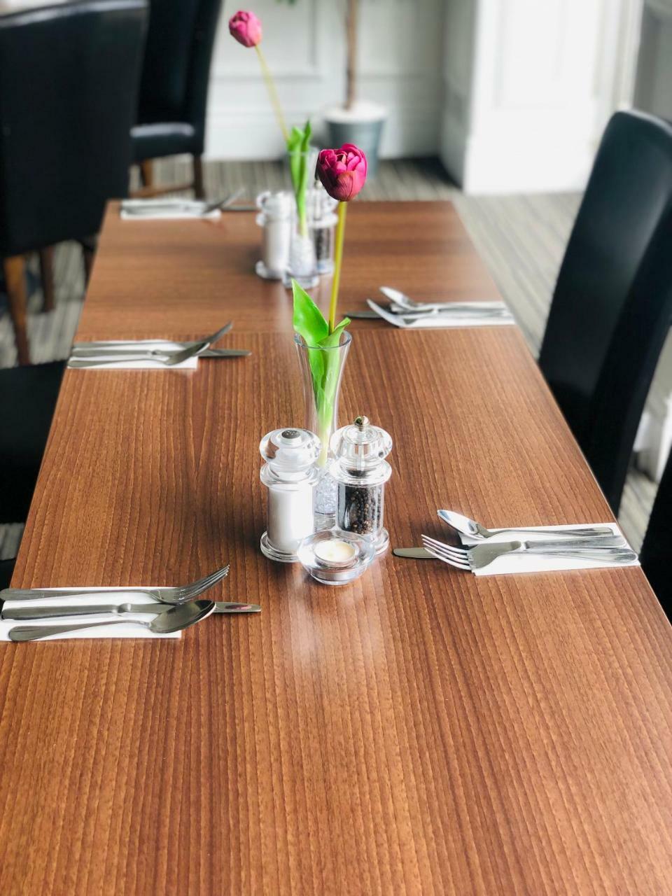 Yorkshire Gateway Hotel South Milford Экстерьер фото