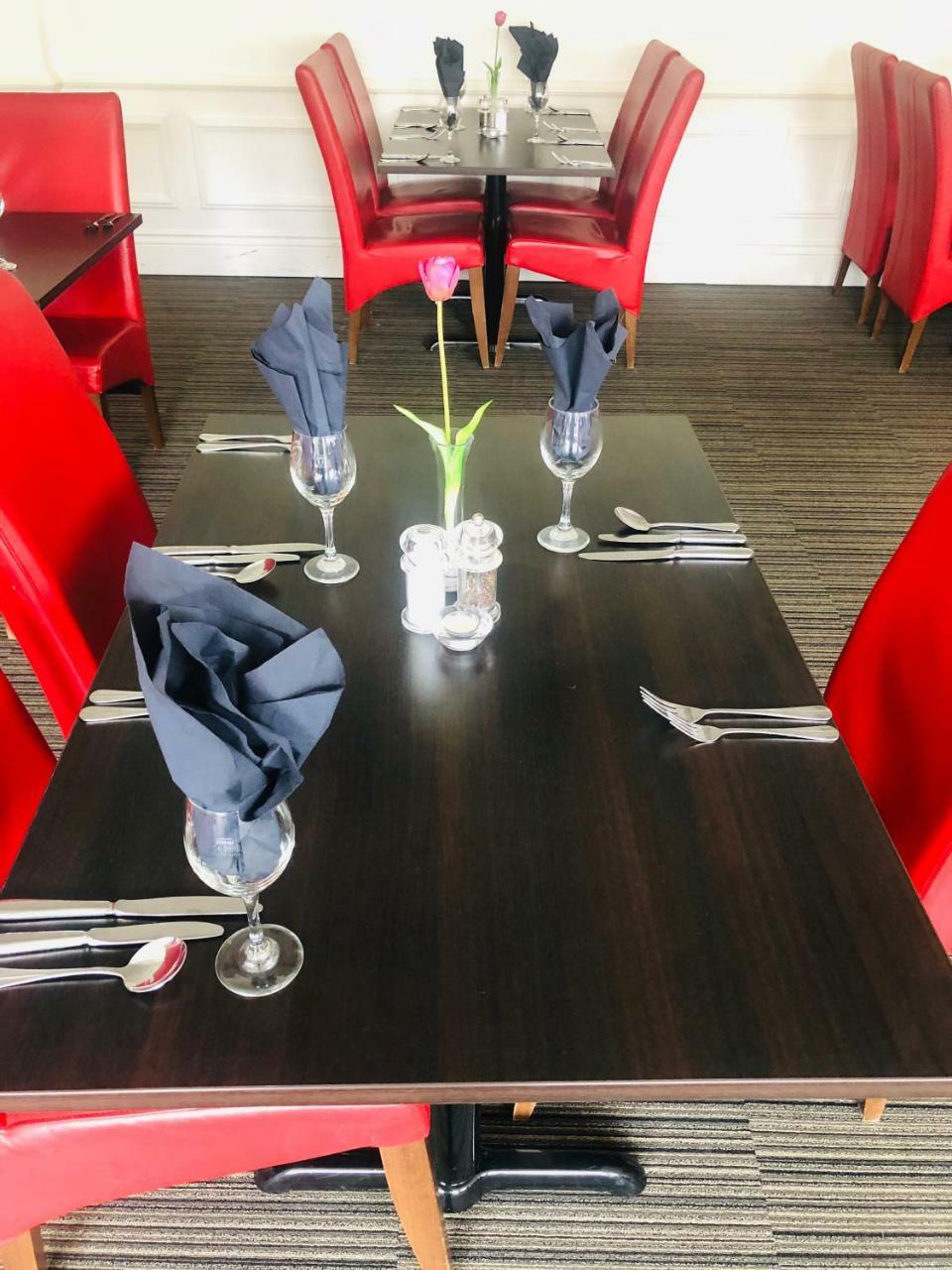 Yorkshire Gateway Hotel South Milford Экстерьер фото